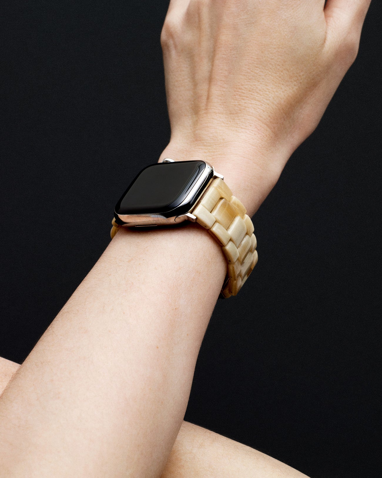 Apple Watch Band in Blonde Tortoise | Cosmopolitan Shop