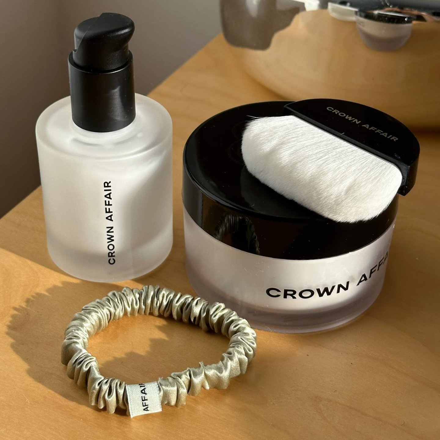 The Hair Refresh Dry Shampoo & Leave-in Conditioner Value Set |  Cosmopolitan Shop