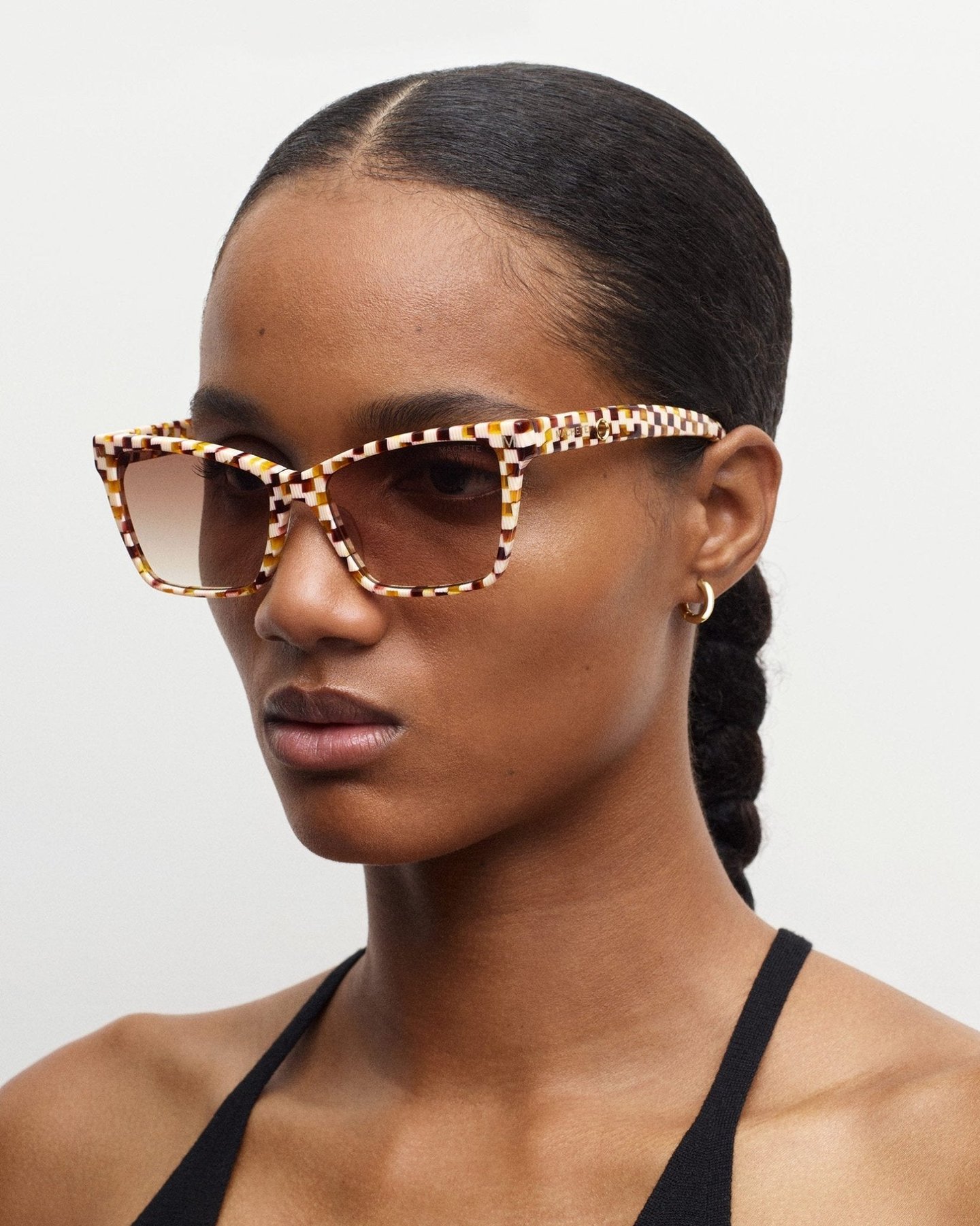 本当に信頼出来る商品 Tortoise - Sunglasses Sally Checker Shop Cosmopolitan | シャツ/ブラウス(半袖/袖なし)