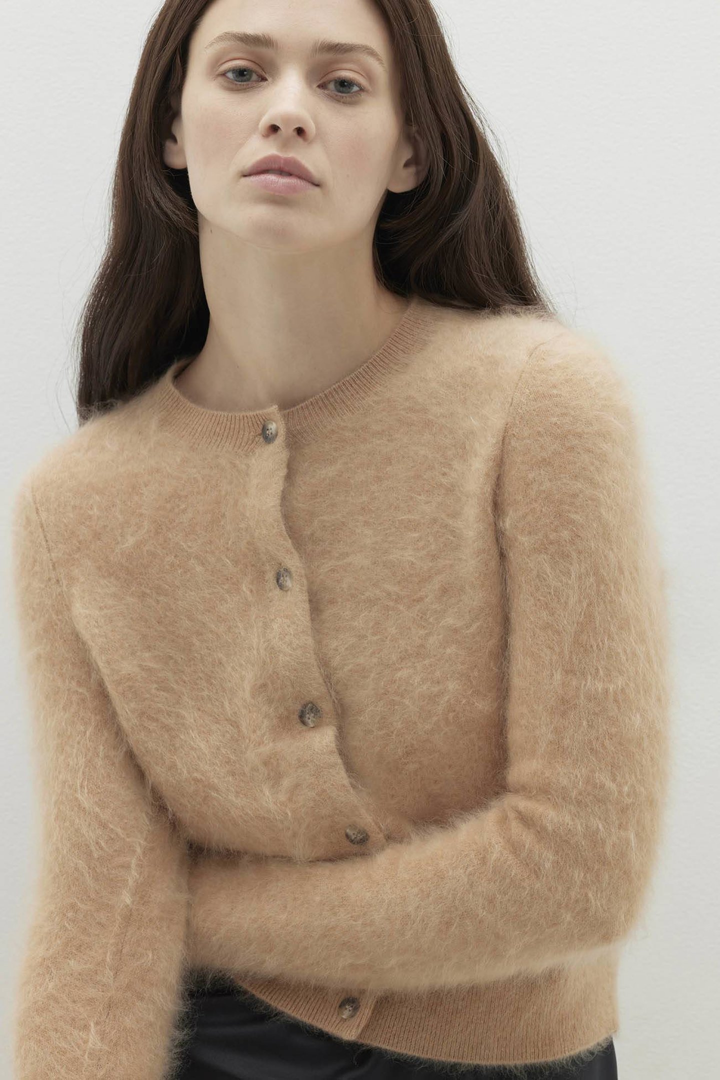 人気を誇る Paloma Brushed Cashmere Cardigan | Cosmopolitan Shop トップス