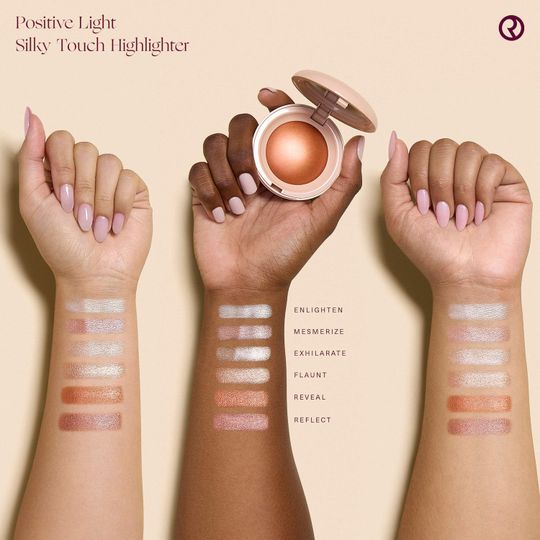 Soft Pinch Luminous Powder Blush | Cosmopolitan Shop